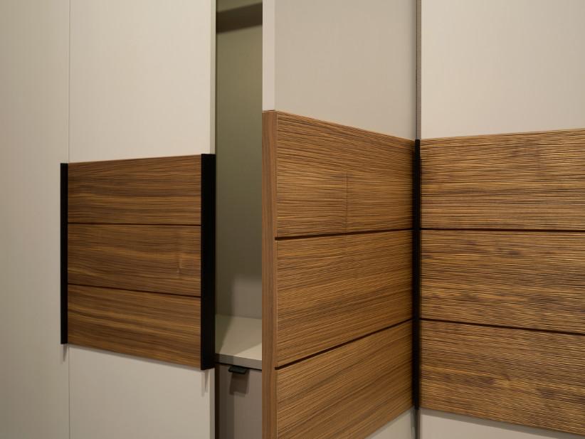 Шкаф двухдверный MONAKO MN121.1